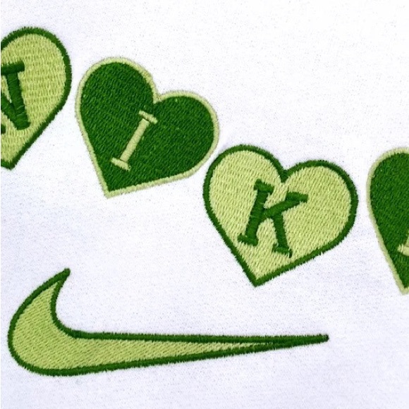 N!KE Green Hearts Sweatshirt - Picture 2 of 4
